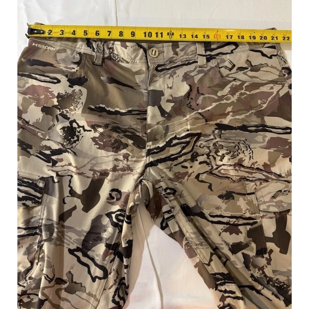 Under Armour Camo Multicolor Hunting/Tactical Pants Loose Mens Size 44x32
